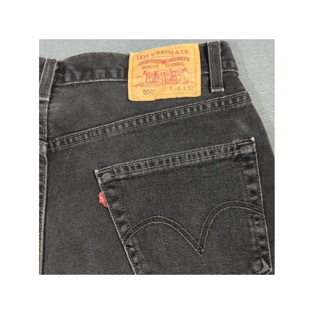 Levi's VTG Jeans Men's 34x32 Fits 33x30 Black 550 Relaxed Fit Made In USA